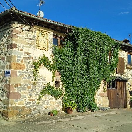 Pensjonat Casa Simon Cervera De Pisuerga Zewnętrze zdjęcie