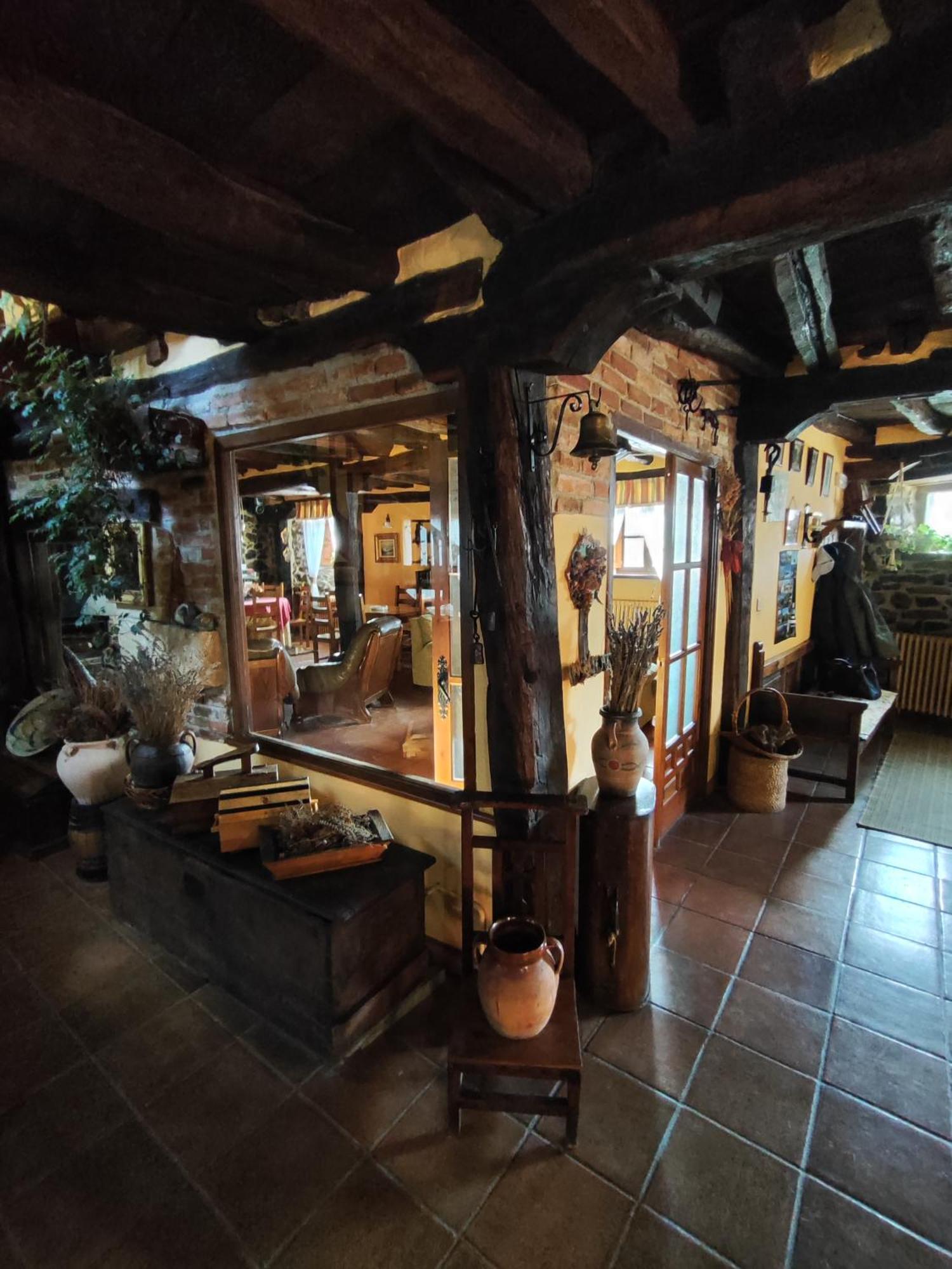 Pensjonat Casa Simon Cervera De Pisuerga Zewnętrze zdjęcie