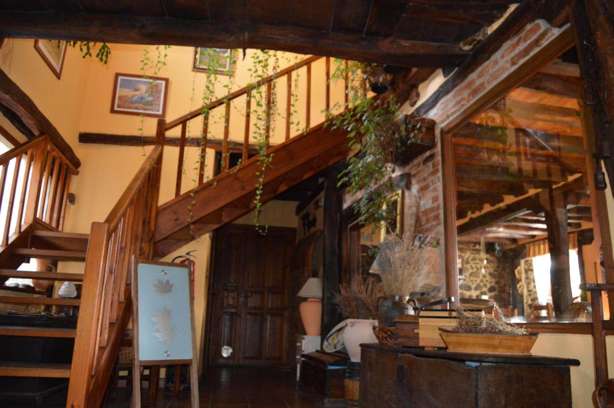 Pensjonat Casa Simon Cervera De Pisuerga Zewnętrze zdjęcie