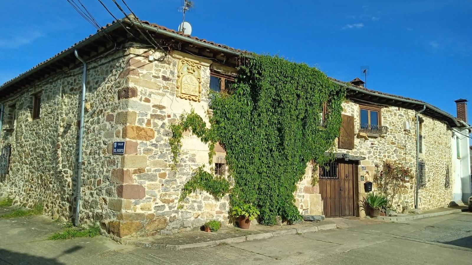 Pensjonat Casa Simon Cervera De Pisuerga Zewnętrze zdjęcie