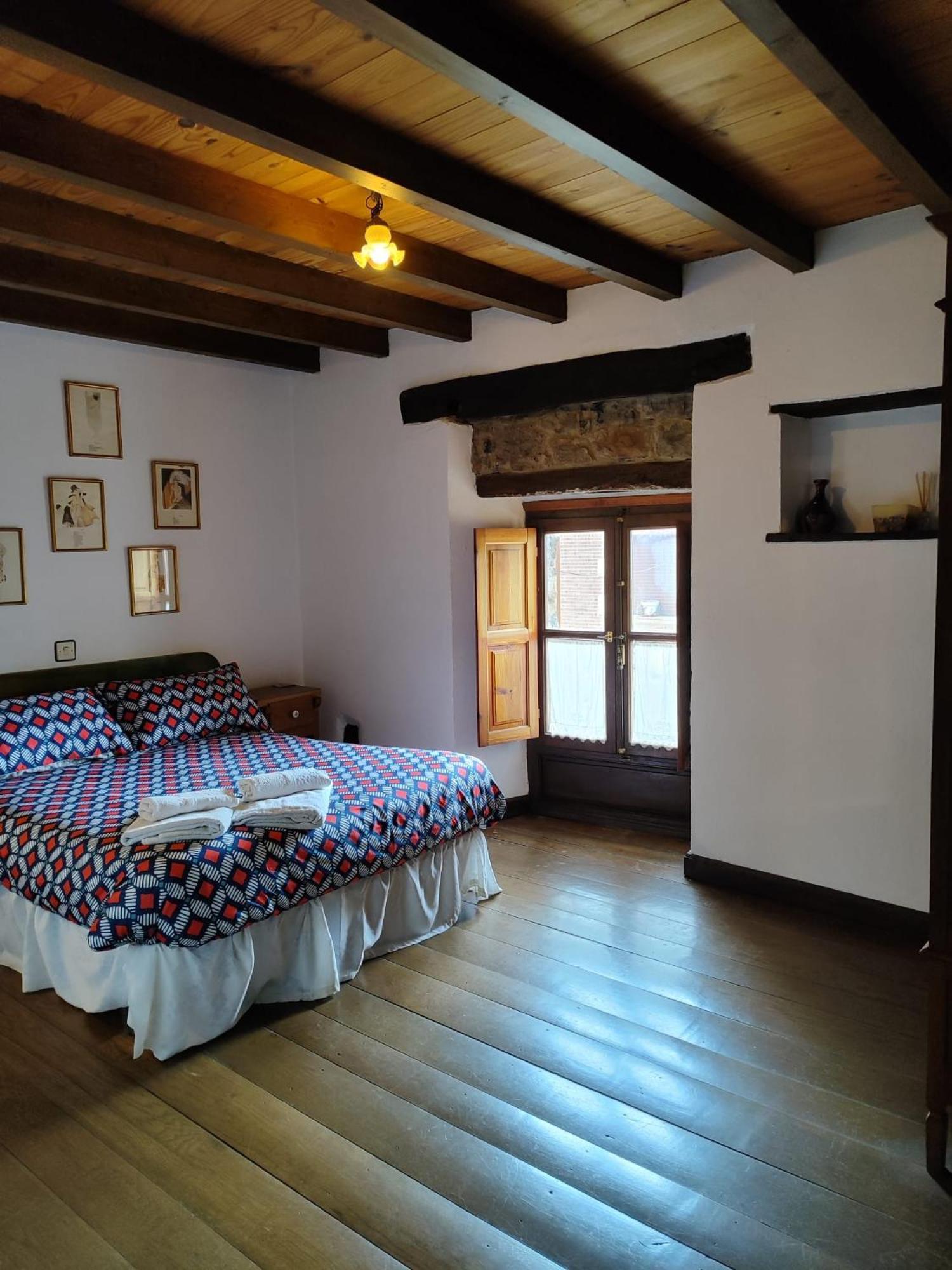 Pensjonat Casa Simon Cervera De Pisuerga Zewnętrze zdjęcie