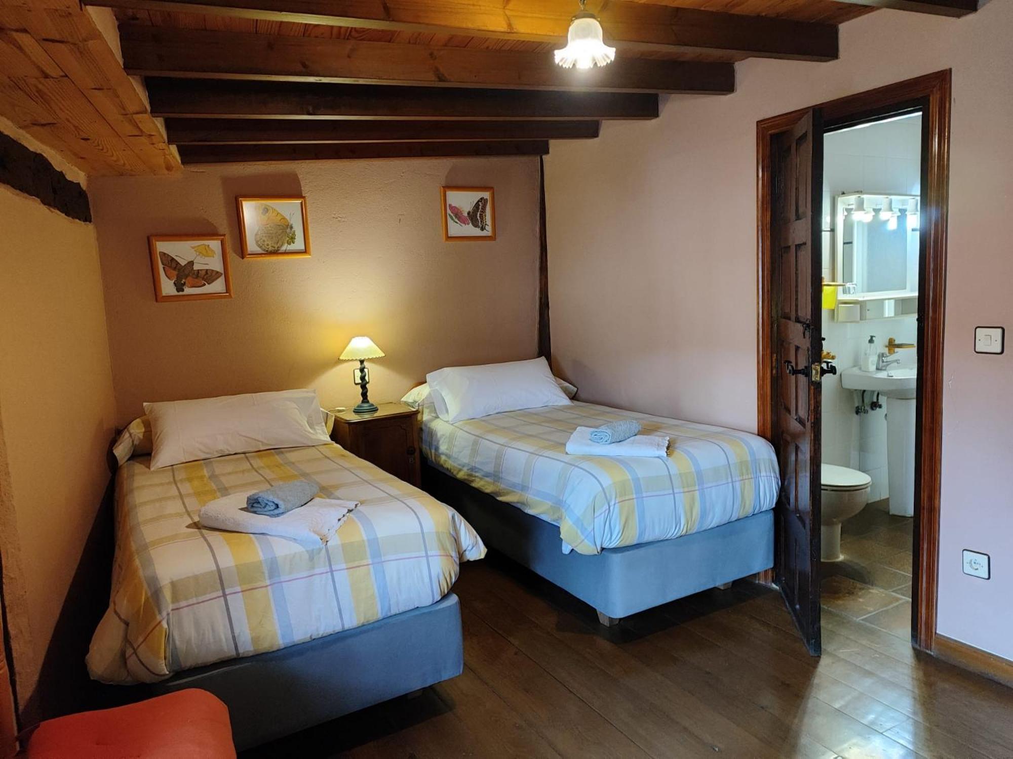 Pensjonat Casa Simon Cervera De Pisuerga Zewnętrze zdjęcie