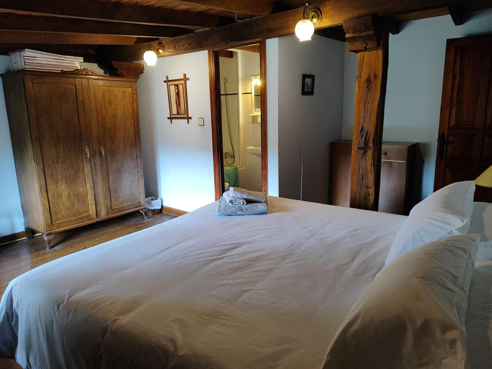 Pensjonat Casa Simon Cervera De Pisuerga Zewnętrze zdjęcie